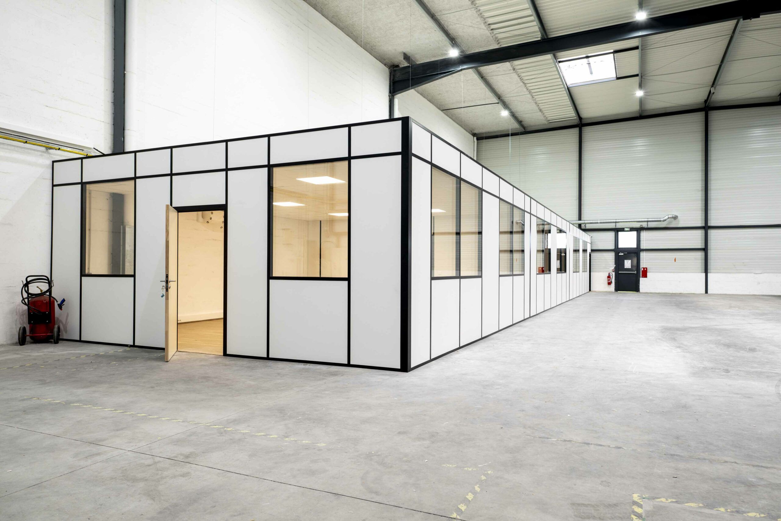 création bureaux entrepôt realisation ertec (95)